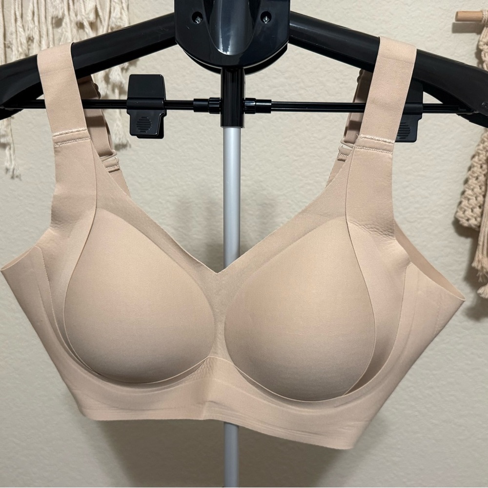 Seamless Tan Women's Bra